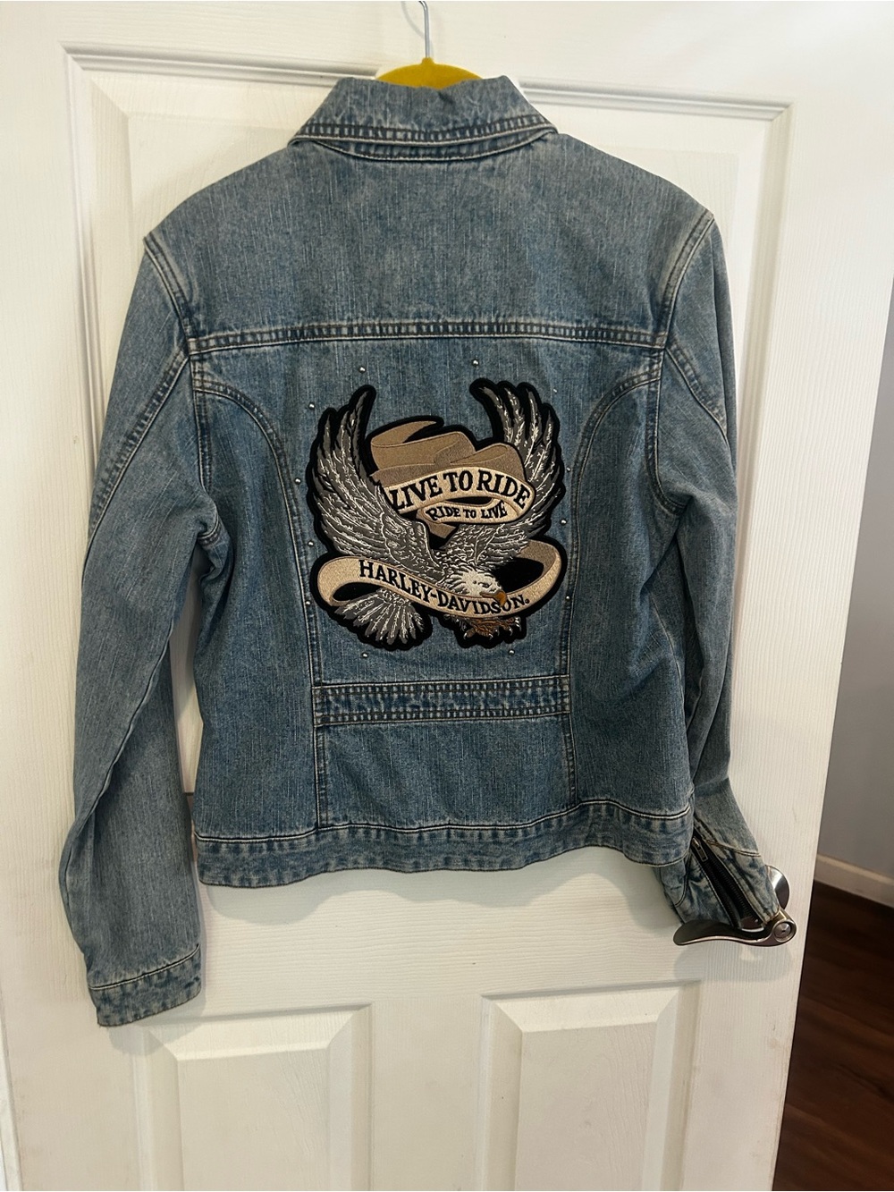 Vintage Harley Davidson Women’s Denim embroidered eagle Jacket Size S